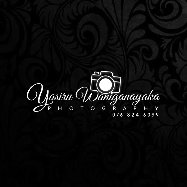 Yasiru Waniganayaka Photography Logo